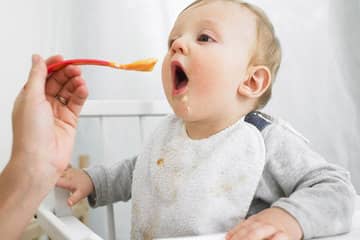 How to introduce solids when it comes to food allergies