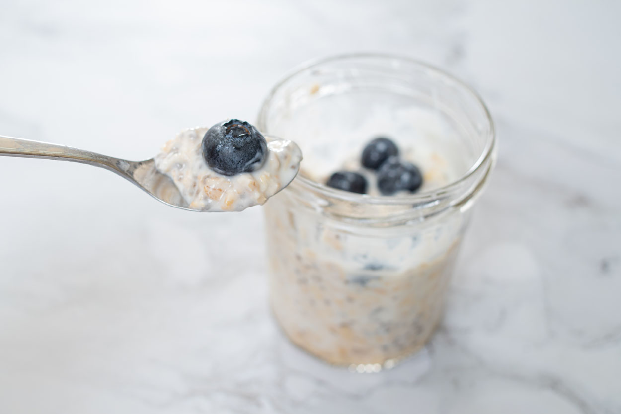 Overnight Oats with Neocate<sup>®</sup> Splash Vanilla Overnight Oats with Neocate<sup>®</sup> Splash Vanilla